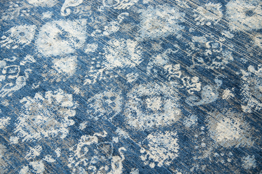 Rizzy Home Gossamer GS6827 Blue Motif Ikat Area Rug