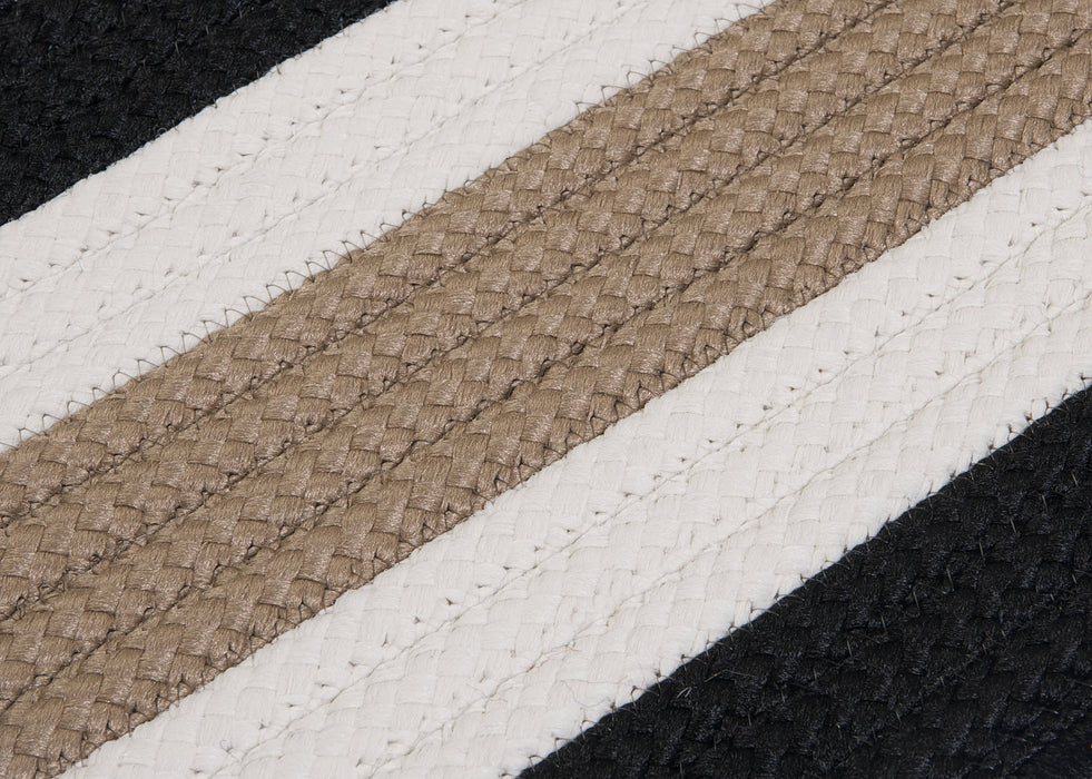 Colonial Mills Portico PO49 Sharp Black Indoor/Outdoor Area Rug