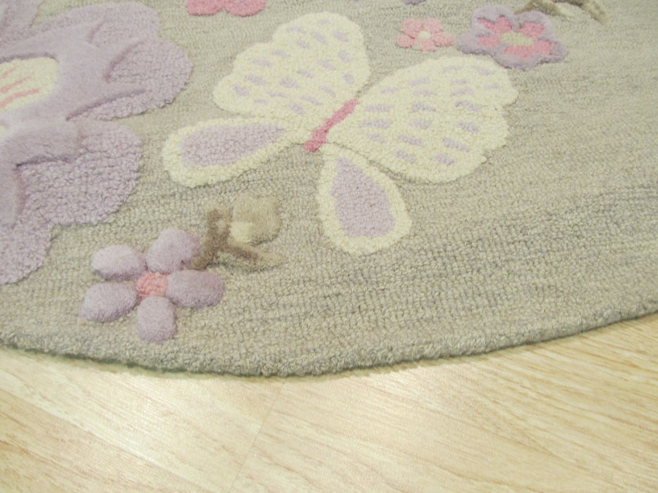 EORC Hand-tufted Wool Gray Transitional Animal Kid's Butterfly Rug