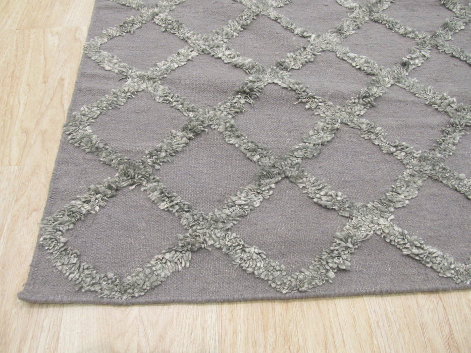 EORC Handwoven Wool & Viscose Gray Transitional Trellis Marakesh Trellis Rug